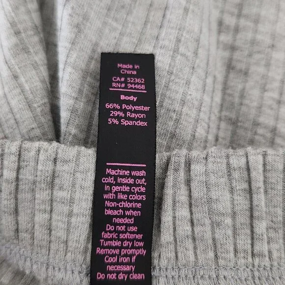 Betsey Johnson Performance Size M Gray Rib Wide Leg Stretch Cropped Pants - Picture 7 of 7